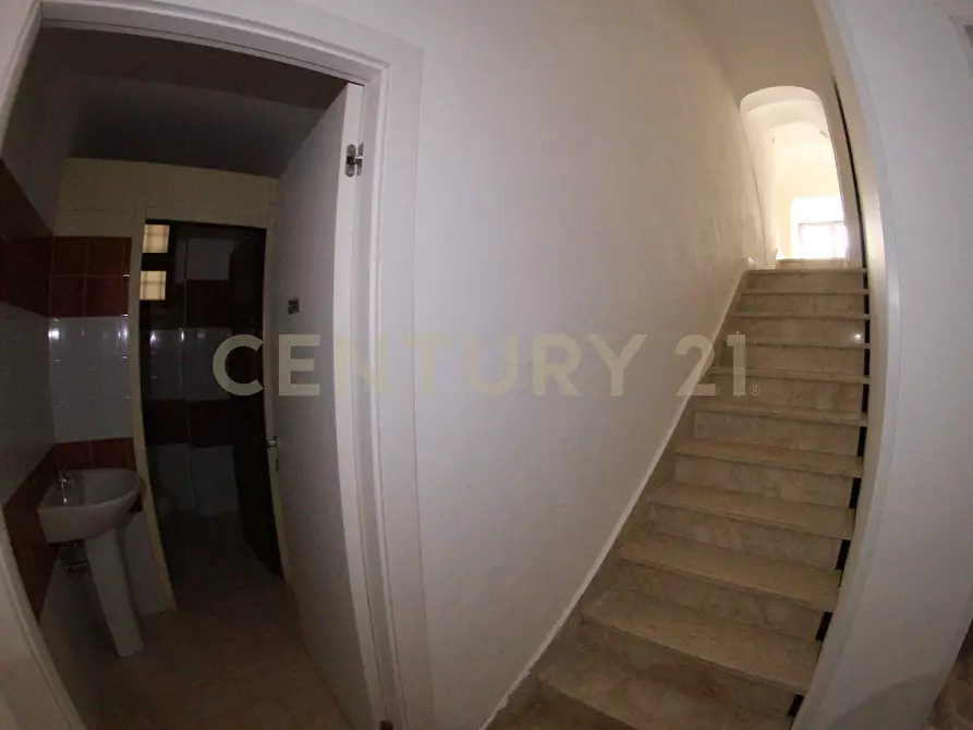 Immagine 10 di Casa indipendente in vendita  in Corso Vittorio Veneto 75 a Ragusa