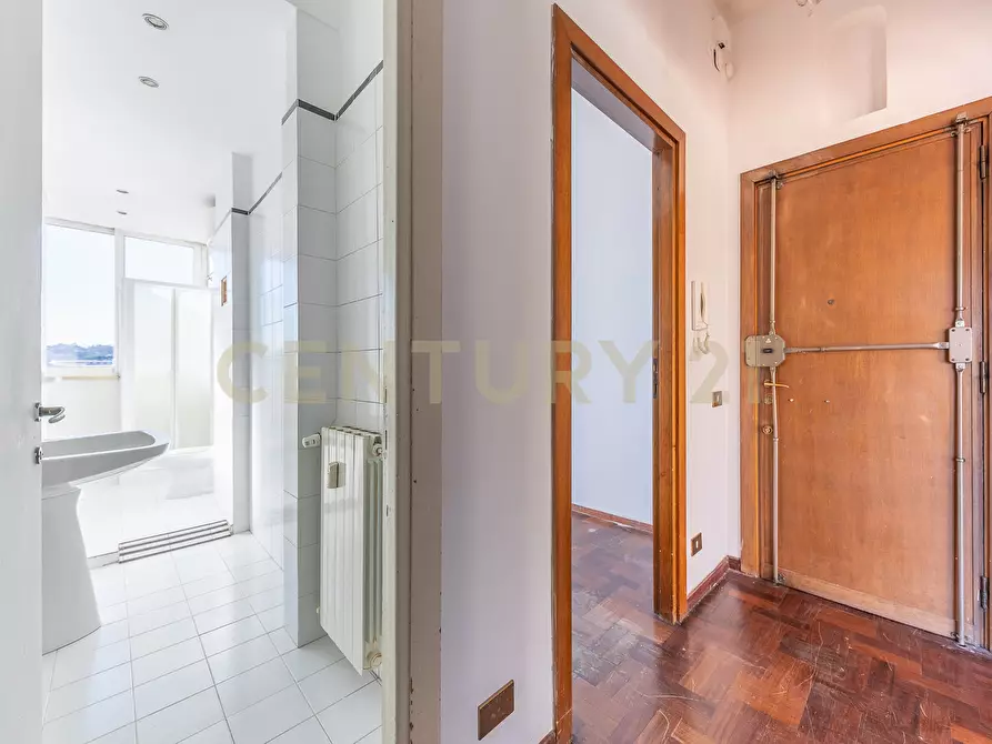 Immagine 25 di Attico in vendita  in Via Francesco Borgatti 18 a Roma