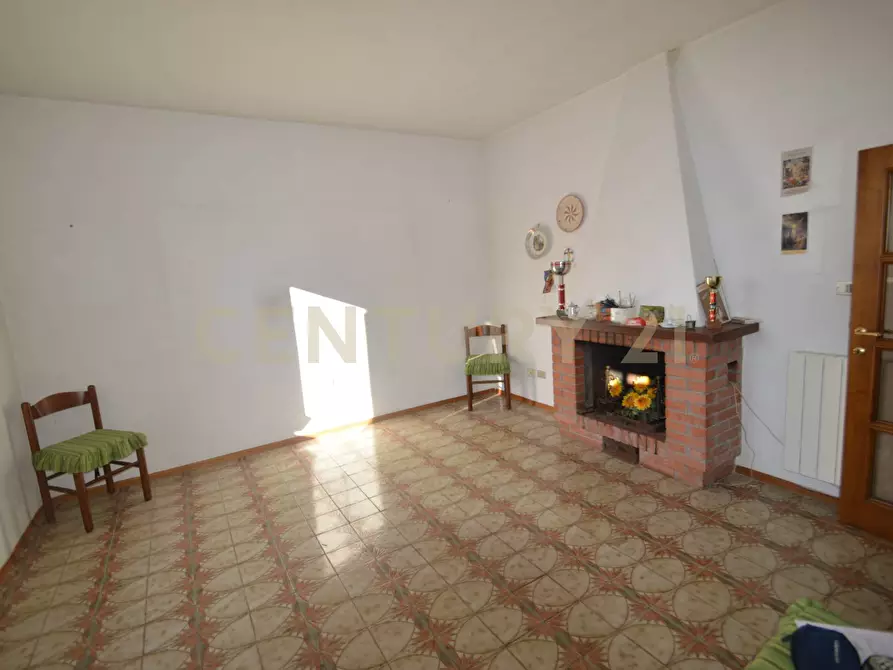 Immagine 10 di Casa indipendente in vendita  a Semproniano