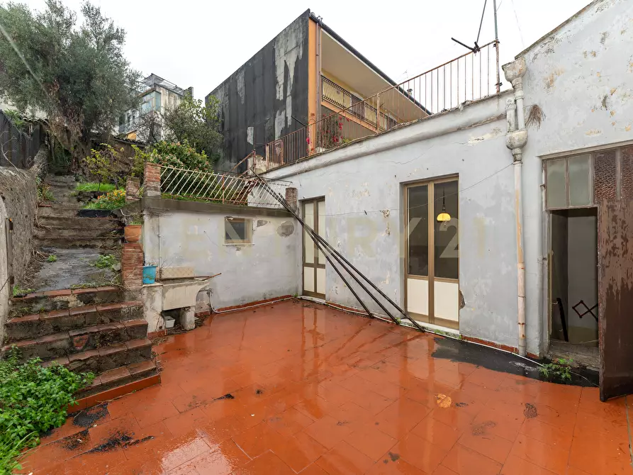 Immagine 14 di Villa in vendita  in Via Tripoli 229 a Catania