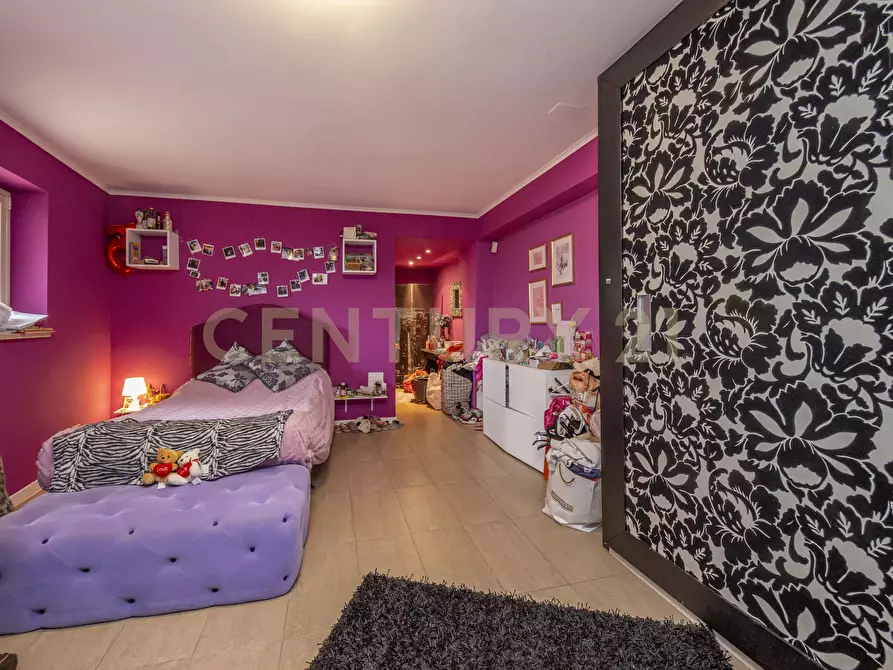 Immagine 12 di Pentalocale in vendita  in Viale Lorenzo Bolano 45 a Catania