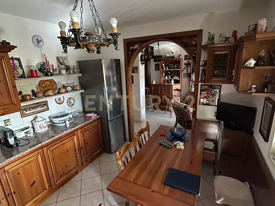 Immagine 21 di Quadrilocale in vendita  in Viale Castagnola 13 bis a Catania