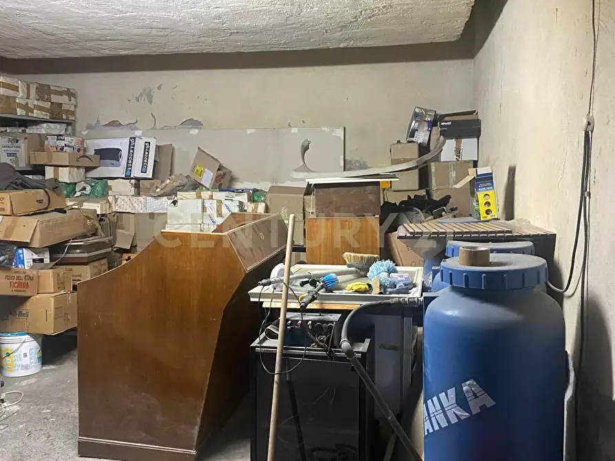 Immagine 16 di Garage in vendita  in Via Balatelle 11 a San Giovanni La Punta