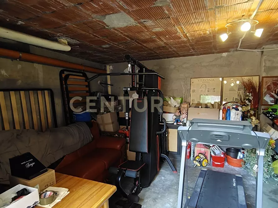 Immagine 24 di Pentalocale in vendita  in Stradone Santa Lucia 109 a Verona