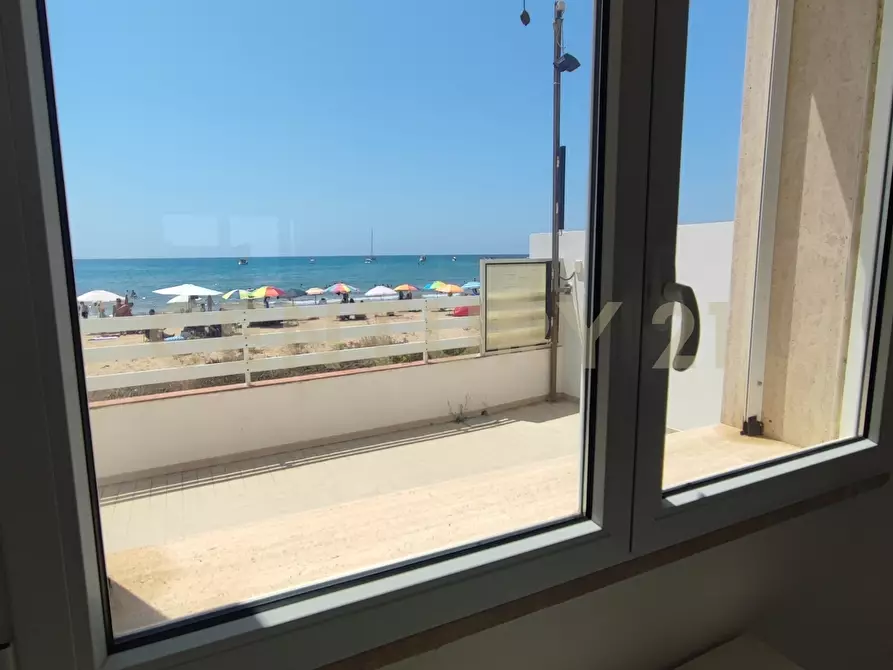 Immagine 1 di Villa in vendita  in VIA DEI CANALOTTI 91 a Ragusa