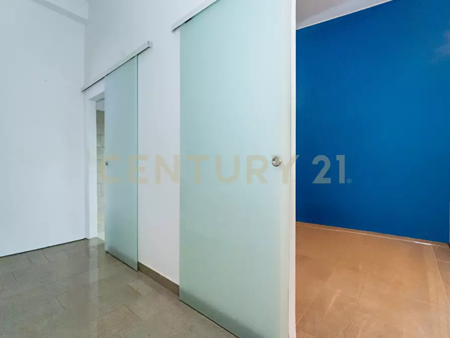 Immagine 6 di Trilocale in vendita  in Via Laurini 21 a Catania