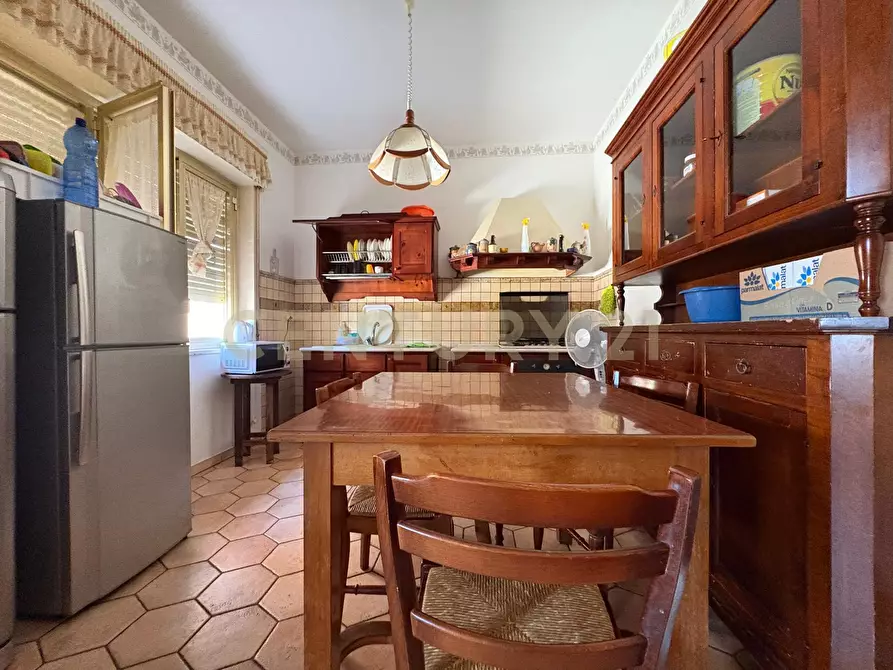 Immagine 7 di Pentalocale in vendita  in Via Mattia Preti 2 a Siracusa