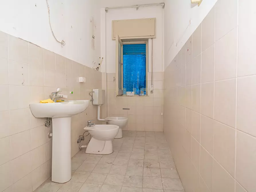 Immagine 20 di Quadrilocale in vendita  in Via Carrubella 8 a Gravina Di Catania