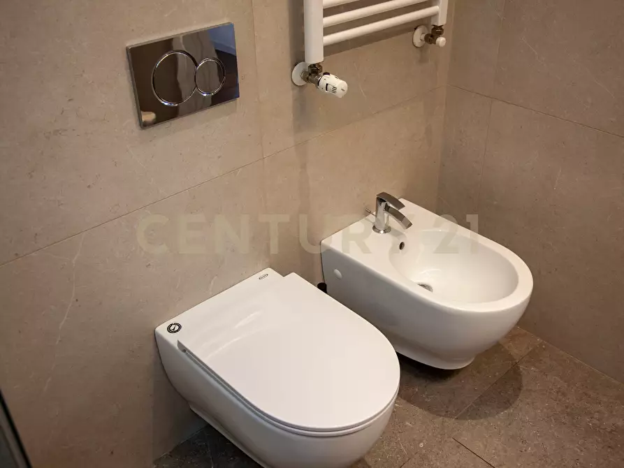 Immagine 18 di Bilocale in affitto  in Via Montecristo 10 a Roma