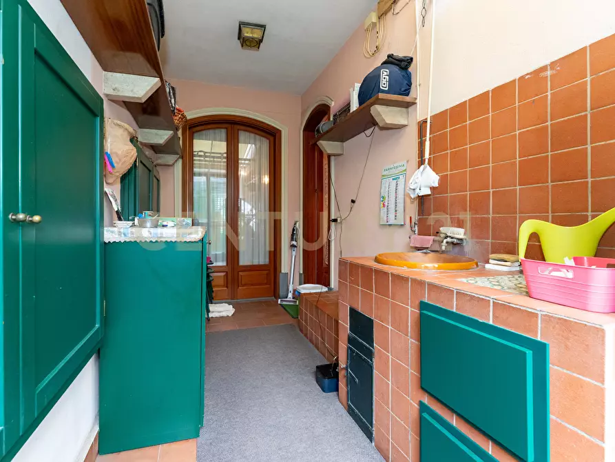 Immagine 34 di Villetta a schiera in vendita  in Via Carrubella 8 a Catania