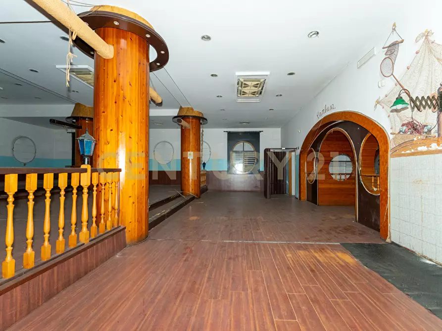 Immagine 39 di Locale commerciale in affitto  in Via Catira 2 a San Gregorio Di Catania