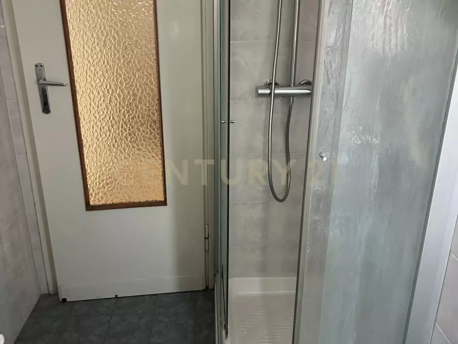 Immagine 20 di Trilocale in vendita  in Via Pier Fortunato Calvi 49 a Verona