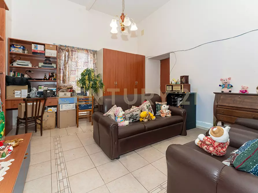 Immagine 11 di Casa indipendente in vendita  in Via Vittorio Veneto 83 a Misterbianco