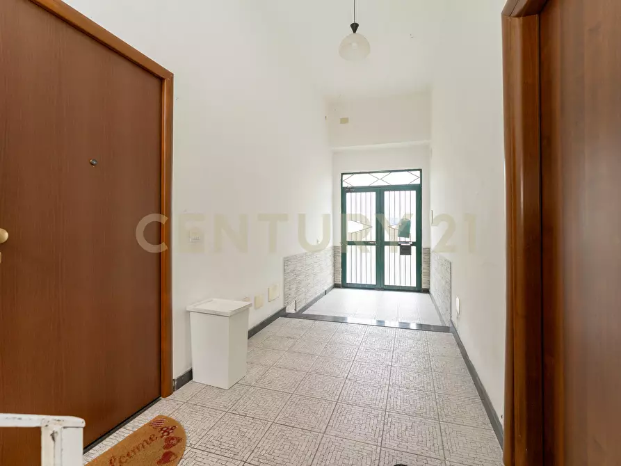 Immagine 8 di Pentalocale in vendita  in Via Crocifisso 26 a Aci Castello