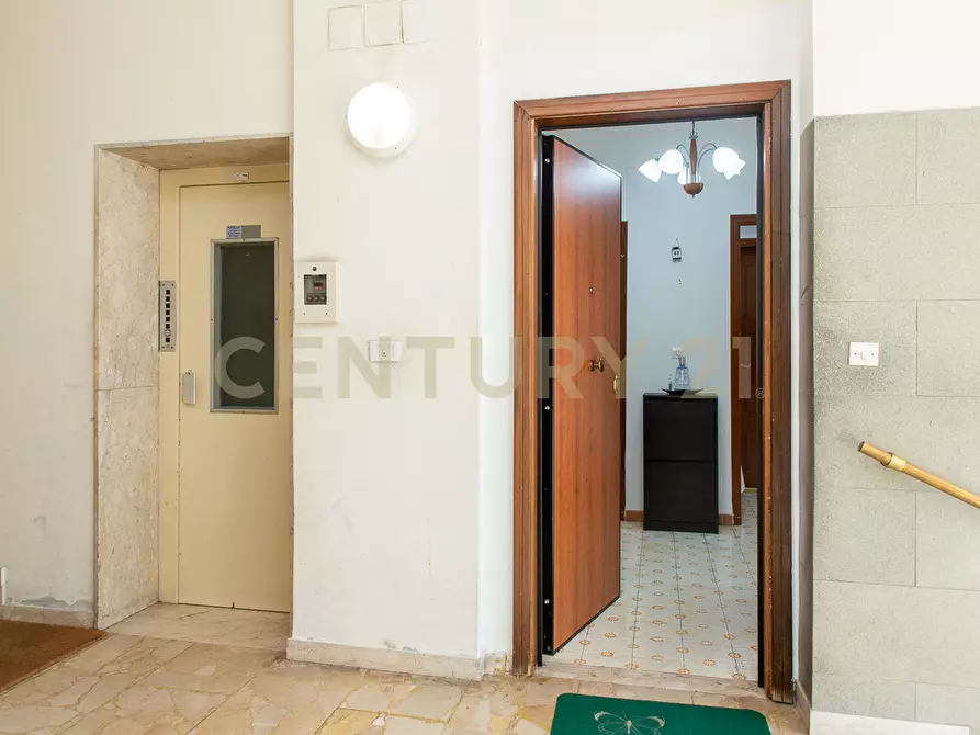 Immagine 5 di Bilocale in vendita  in Via Madonna di Fatima 71 a Gravina Di Catania