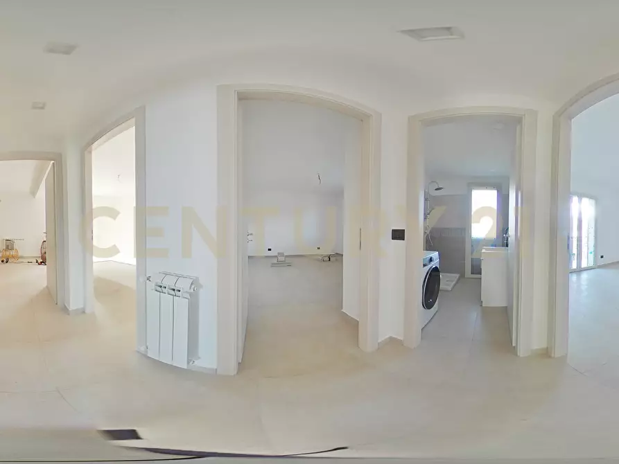 Immagine 63 di Mansarda in vendita  in Via Turati 13 a Belpasso