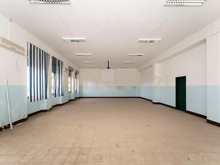 Immagine 13 di Palazzo in vendita  in Via delle Terme 78 a Acireale