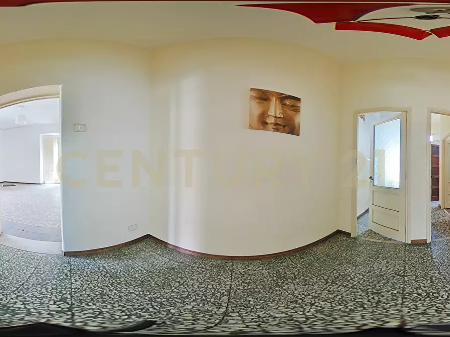 Immagine 44 di Bilocale in vendita  in Via F. Bianco 2 a Catania