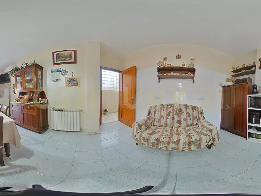 Immagine 62 di Pentalocale in vendita  in Piazza Giovanni Longo 122 a Misterbianco