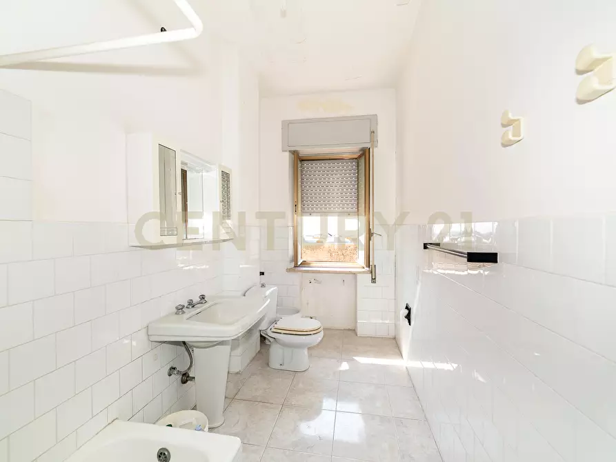 Immagine 24 di Appartamento in vendita  in Viale Mario Milazzo 77 a Caltagirone