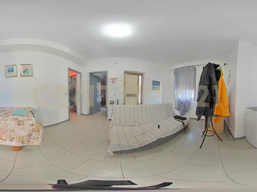 Immagine 52 di Quadrilocale in vendita  in Via Garibaldi 224 a Calatabiano