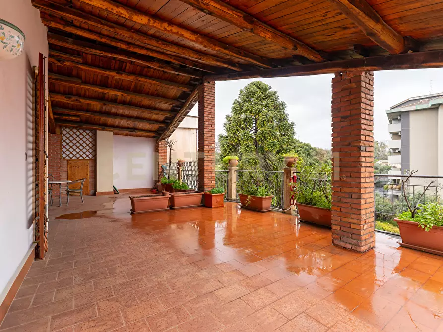 Immagine 39 di Villetta a schiera in vendita  in Via Carrubella 8 a Catania