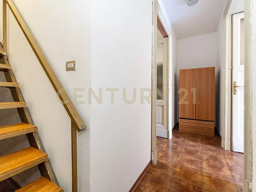 Immagine 24 di Bilocale in affitto  in Via Etnea 299 a Catania