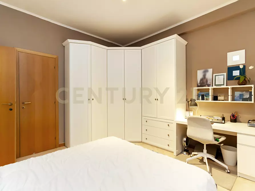 Immagine 10 di Trilocale in vendita  in Via Montasola 34 a Roma