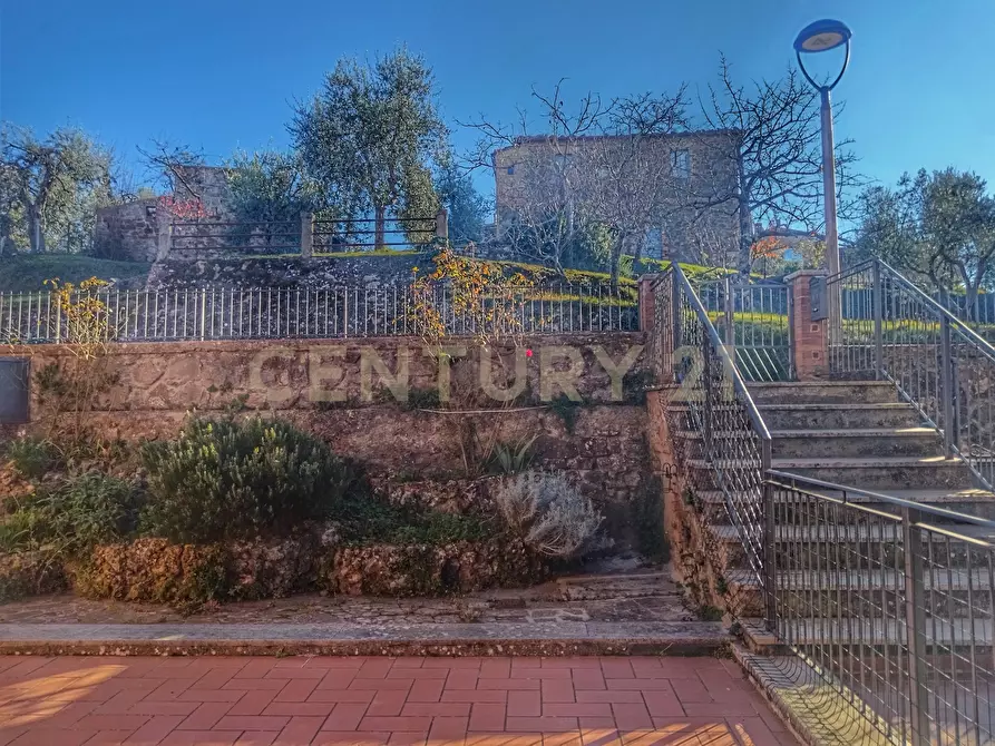 Immagine 16 di Pentalocale in vendita  in Via del Poggiolo 6 a Montalcino
