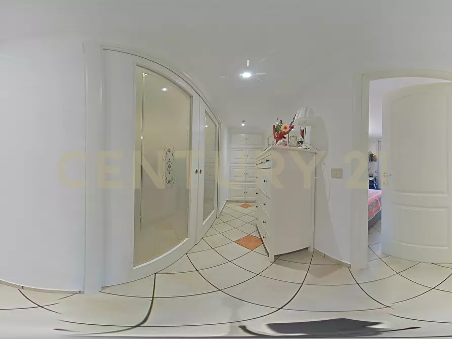 Immagine 40 di Appartamento in vendita  in Via Carmelo Salanitro 1 a Catania