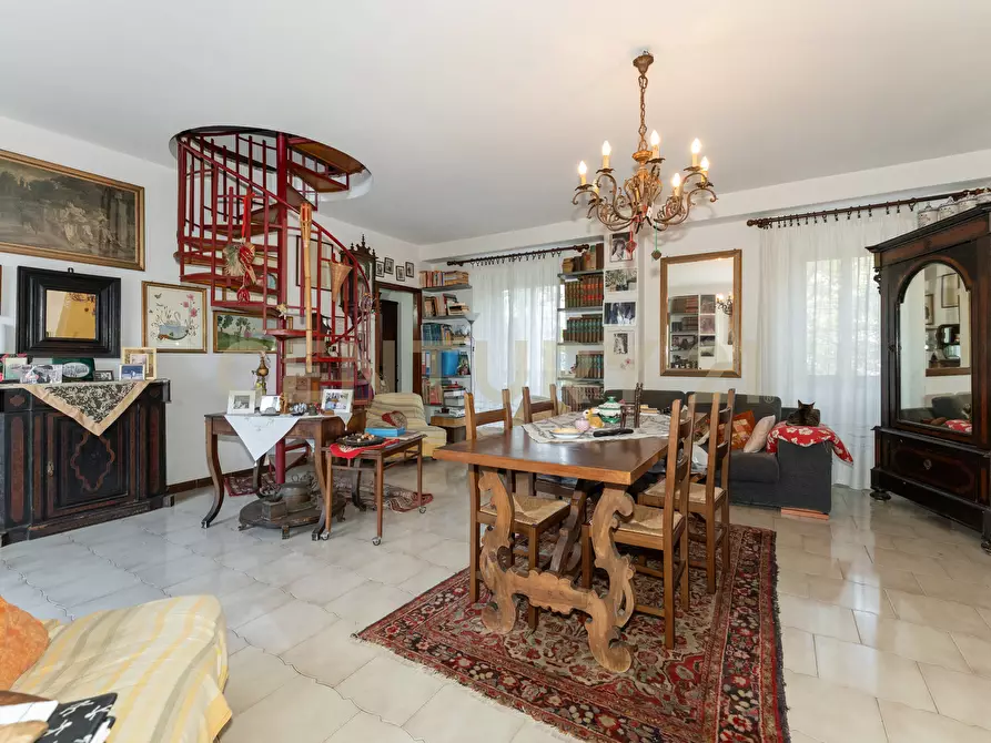 Immagine 78 di Casa indipendente in vendita  in Via Re Martino 212 a Catania