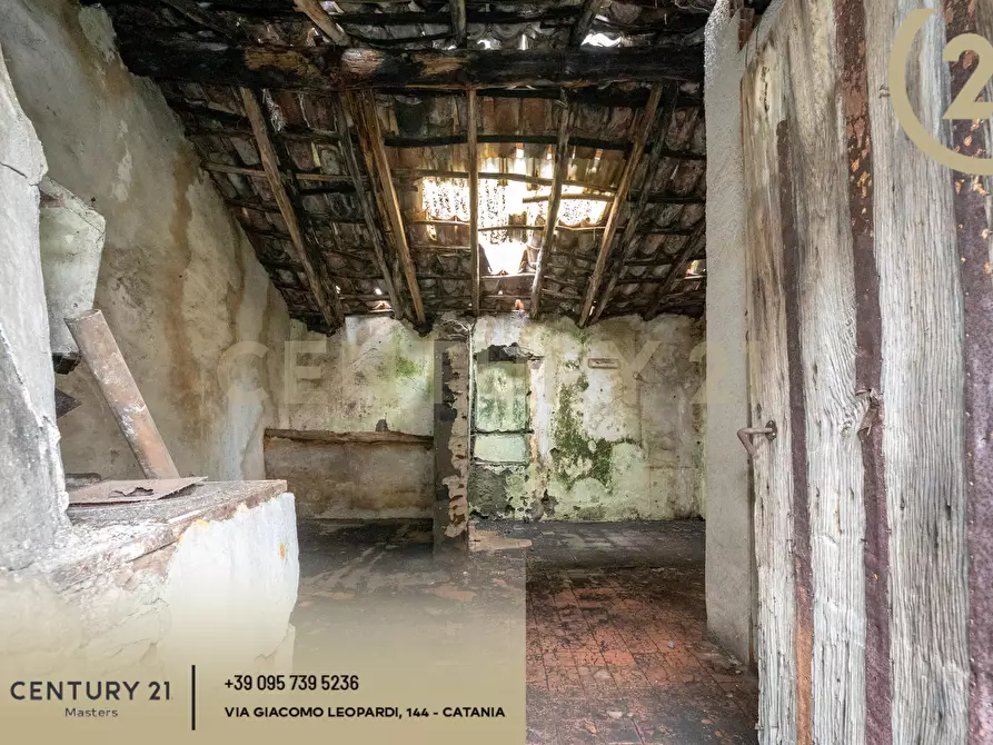 Immagine 5 di Rustico / casale in vendita  in Via Alessandro Manzoni 152 a Viagrande