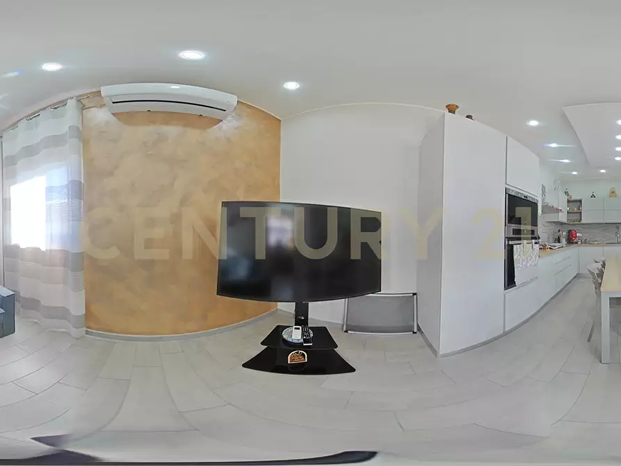 Immagine 51 di Casa indipendente in vendita  in Via Oberdan 7 a Motta Sant'anastasia