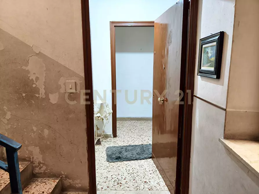 Immagine 13 di Bilocale in vendita  in Via Scillato 34 a Palermo