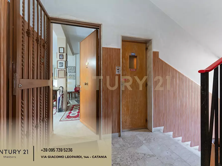 Immagine 50 di Attico in vendita  in Via Gargano 31 a Catania