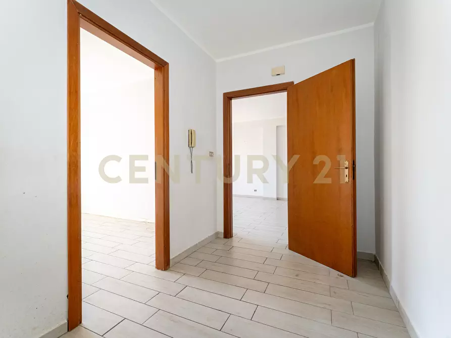 Immagine 13 di Trilocale in vendita  in Via Firenze 112 a Aci Castello