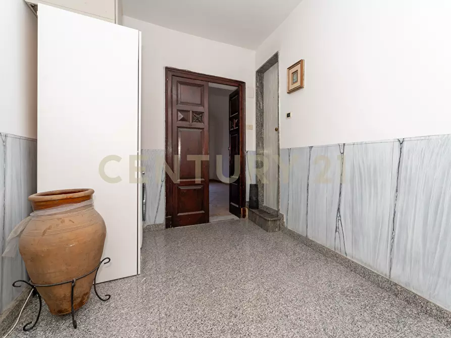 Immagine 12 di Trilocale in vendita  in Corso Vittorio Emanuele 122 a Caltagirone