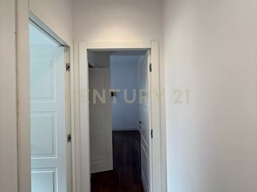 Immagine 49 di Trilocale in affitto  in Via Montecristo 10 a Roma