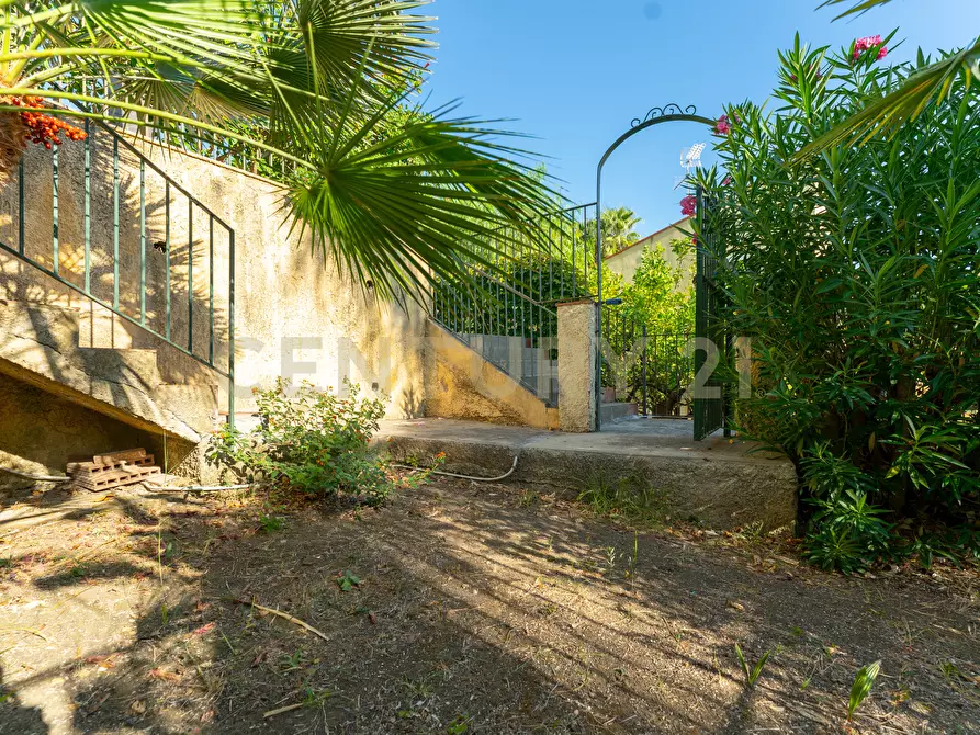 Immagine 5 di Villa in vendita  in Contrada Arcile 1 a Augusta