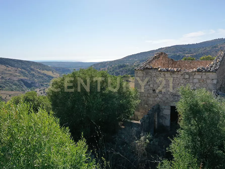 Immagine 15 di Rustico / casale in vendita  in Via dei Tulipani 21 a Ragusa