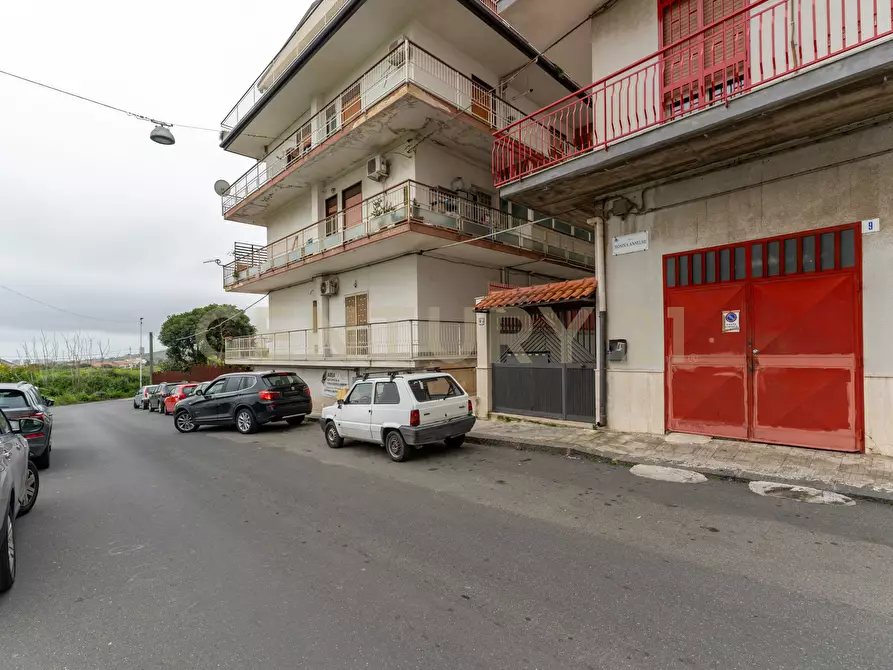 Immagine 44 di Quadrilocale in vendita  in Via Rosina Anselmi 7 a Catania