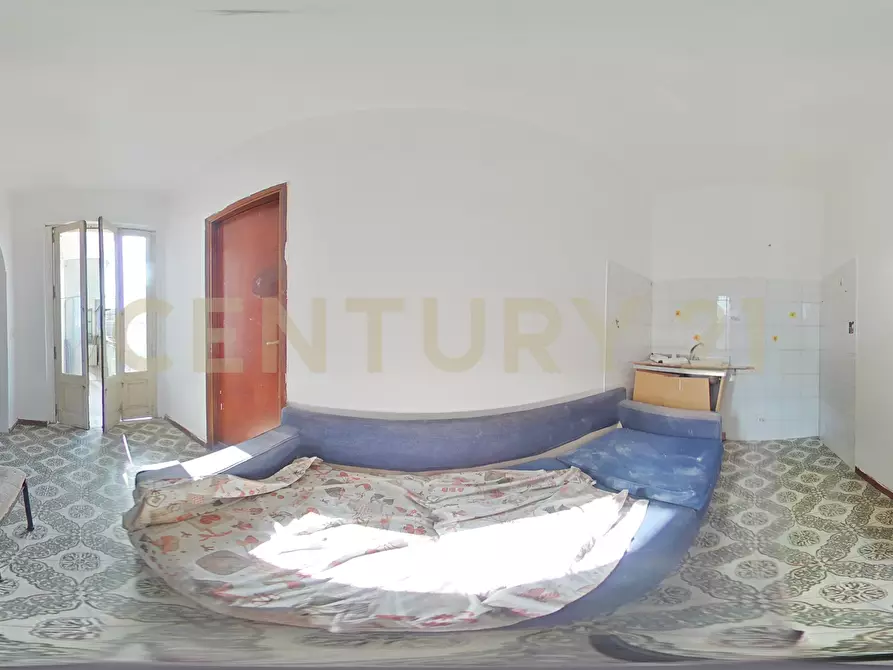Immagine 40 di Bilocale in vendita  in Via Caduti del Lavoro 131 a Catania