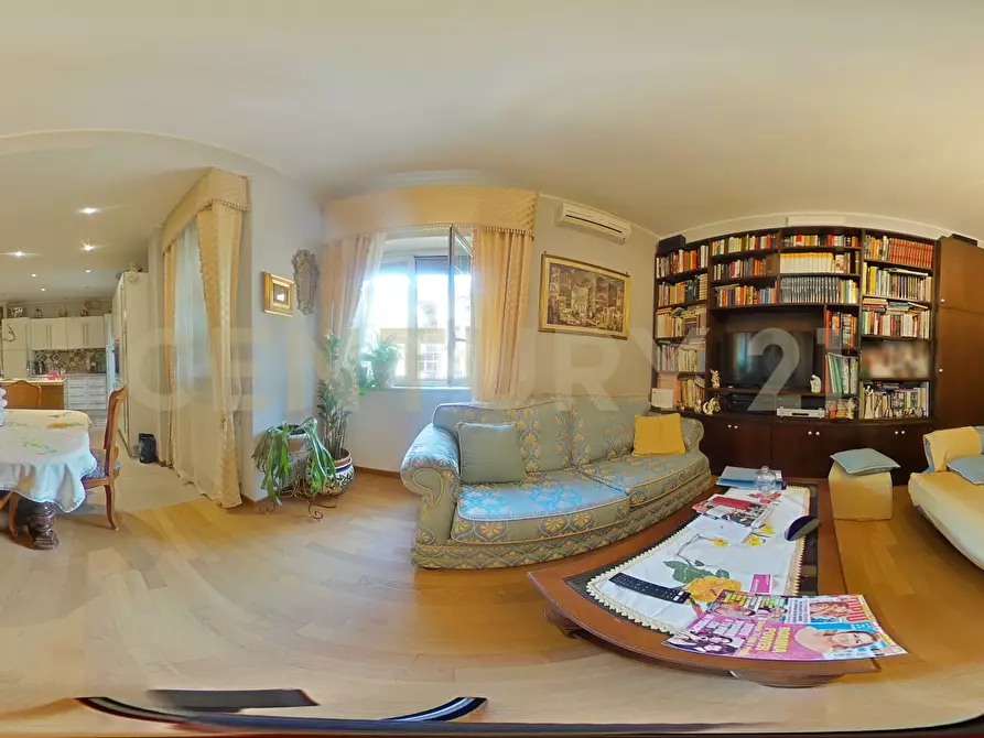 Immagine 42 di Quadrilocale in vendita  in Via Nizzeti 60 a Catania