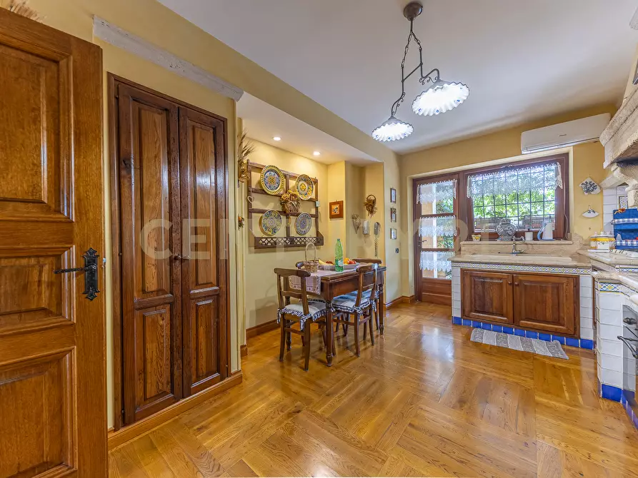 Immagine 44 di Villa in vendita  in Via di Battiferro 43 a Formello