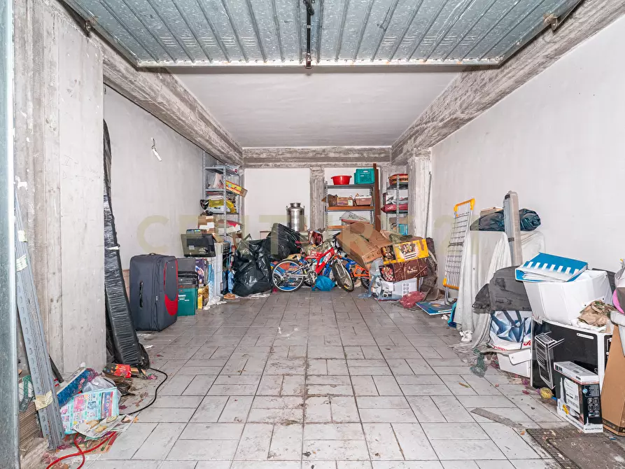 Immagine 42 di Quadrilocale in vendita  in Via Dei Giardini 3 a Tremestieri Etneo