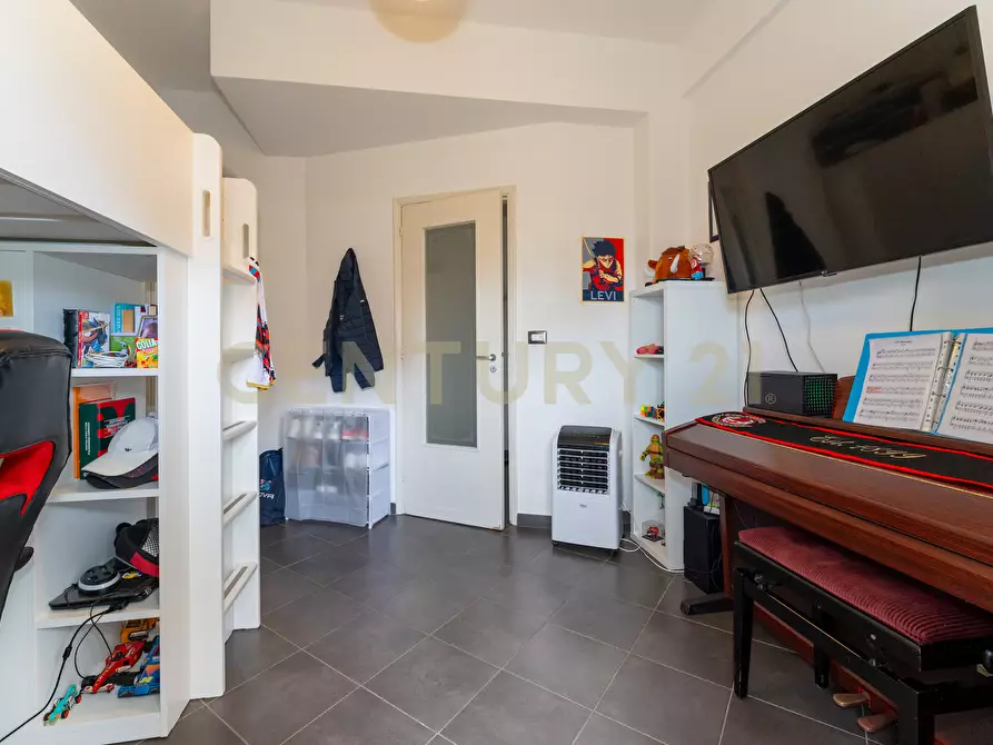 Immagine 19 di Quadrilocale in vendita  in Via Veglia 1 a Catania