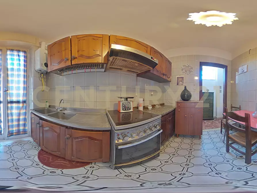 Immagine 51 di Pentalocale in vendita  in Via Redentore 15 a Catania