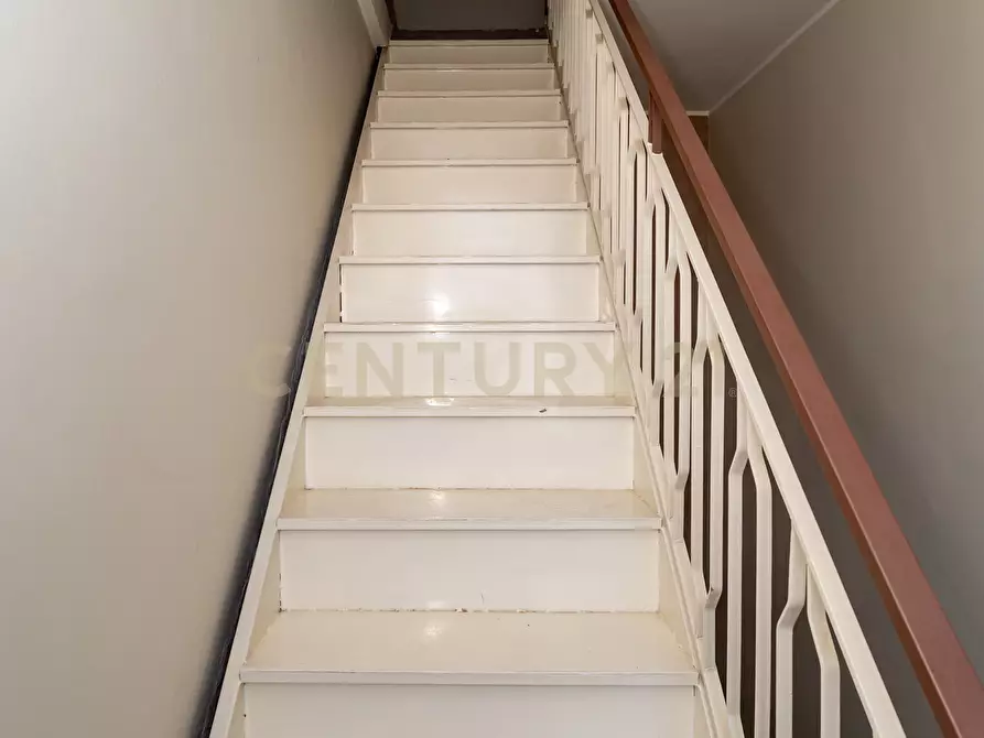 Immagine 39 di Trilocale in vendita  in Via dei Sanguinelli 11 a Catania
