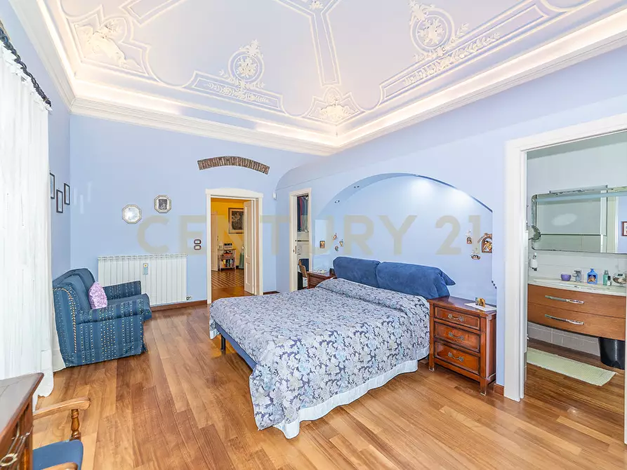 Immagine 38 di Villa in vendita  in Via Scalilla 42 a Catania