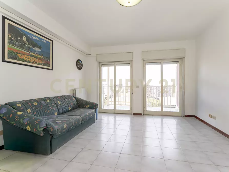 Immagine 9 di Quadrilocale in vendita  in Viale Librino 1 a Catania